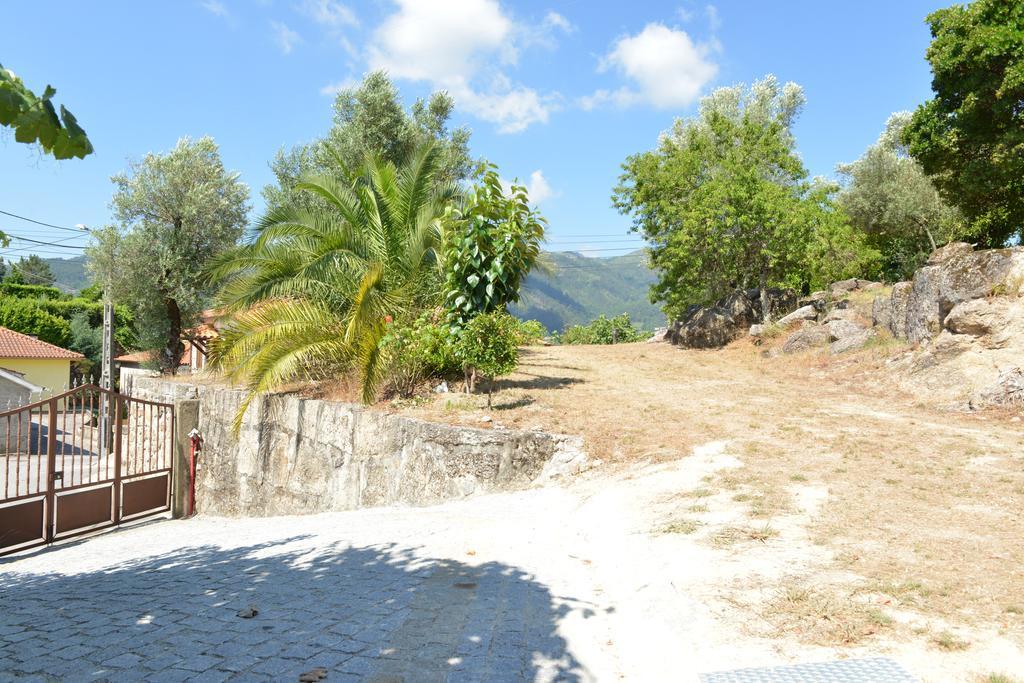 Al Vivenda Romantica Geres Luaran gambar